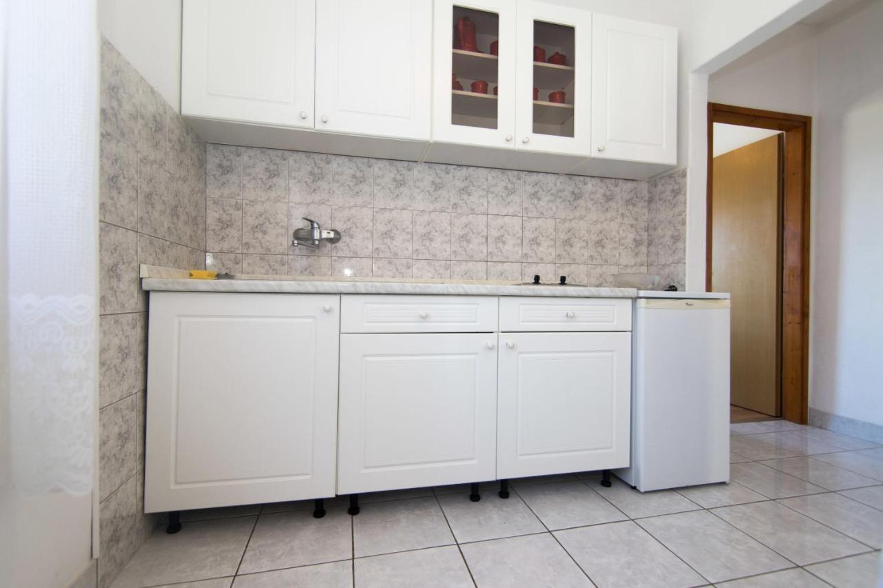 Apartments Jaksa ヴィス エクステリア 写真