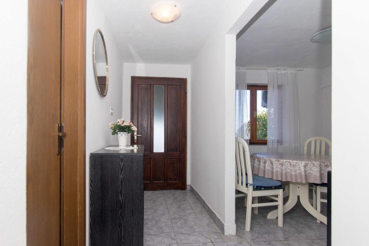 Apartments Jaksa ヴィス エクステリア 写真