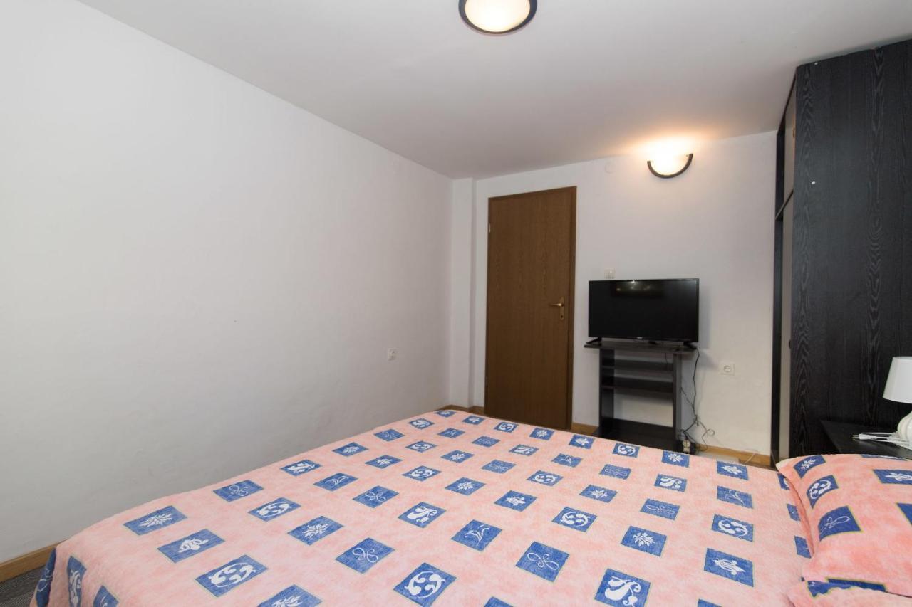 Apartments Jaksa ヴィス エクステリア 写真