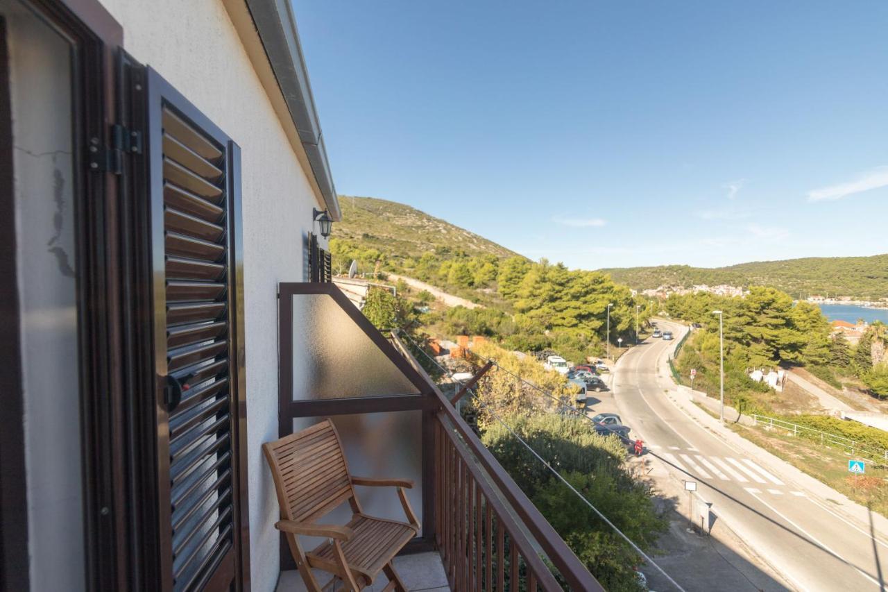 Apartments Jaksa ヴィス エクステリア 写真